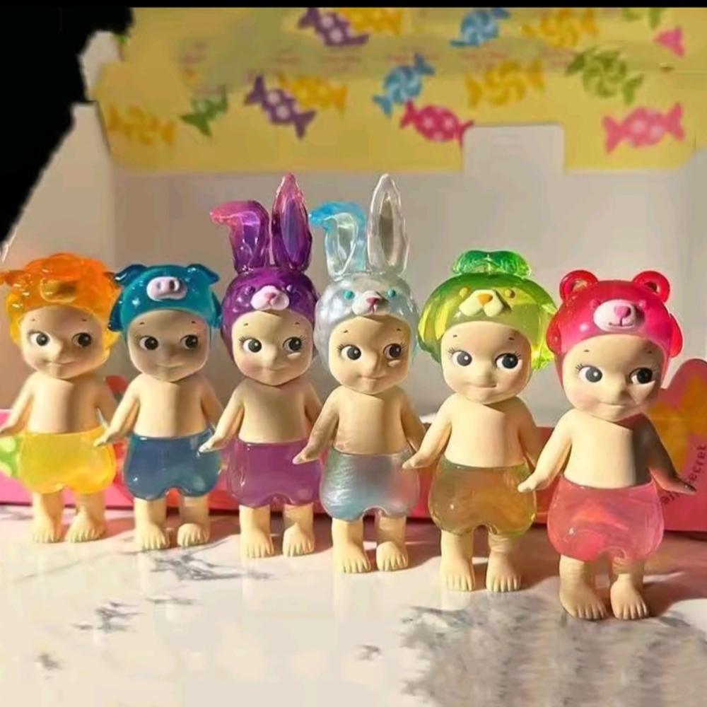 Mini Figure Keychain Blind Box - Picture 3 of 5